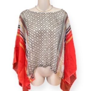 Boutique Poncho‎ Top